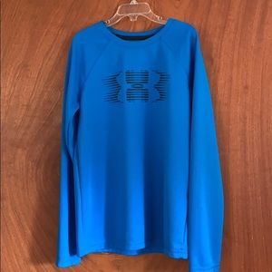 Boys long sleeve M Under Armor